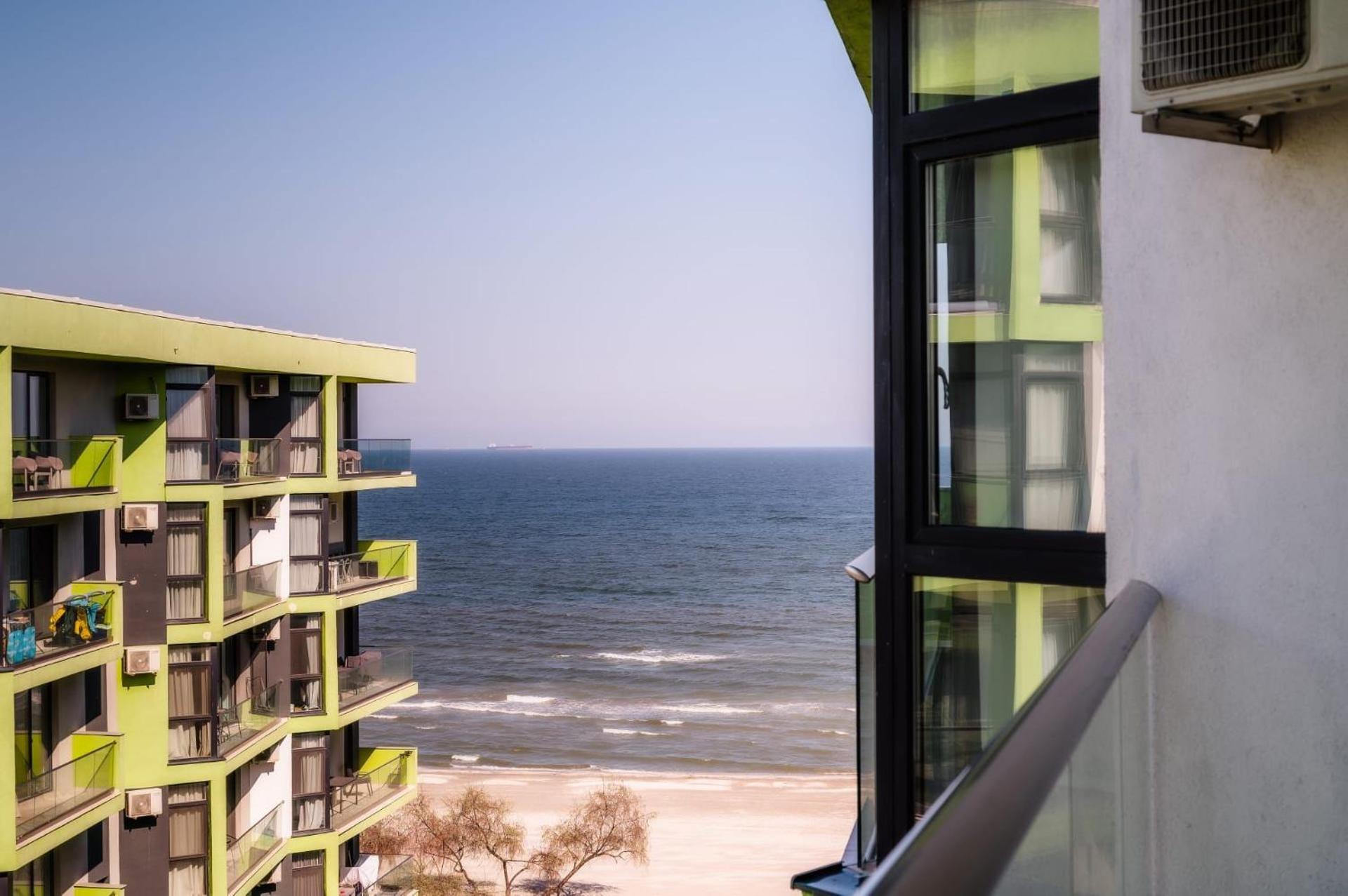 Luxury Suite Alezzi Beach Apartment Piscina Incalzita Sauna Jacuzzi Parking Năvodari Kültér fotó